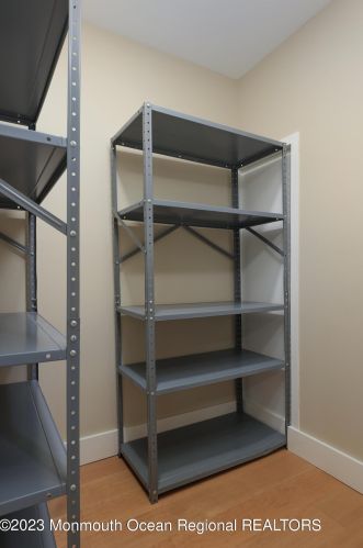 29 Manchester Ct, Tinton Falls NJ 07701-5490 exterior