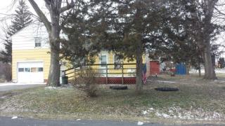 806 10th St, Coyne Center, IL 61264-2229