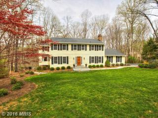 10515 Adel Rd, Vienna, VA 22124-1605