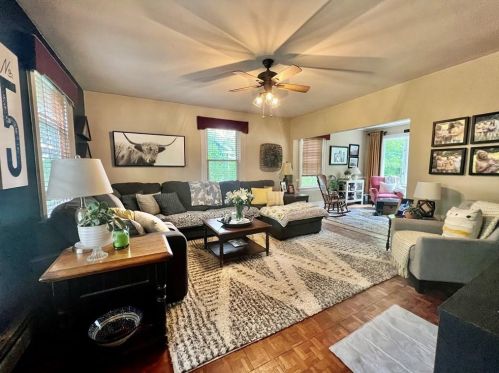 497 Hill St, Coventry, RI 02816-7731