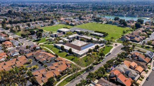 78 Sandpiper, Irvine CA  92604-3668 exterior