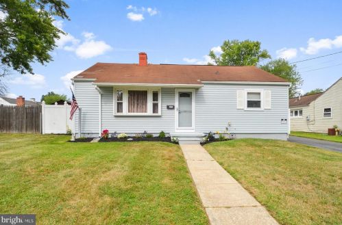 695 Plater St, Aberdeen, MD 21001-3047