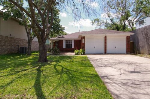 9705 Dalewood Dr, Austin TX  78729-3663 exterior