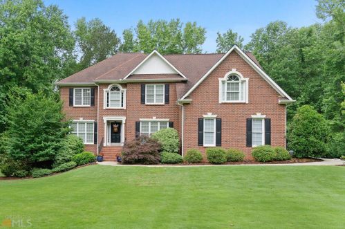 20 Allie Dr, Mcdonough, GA 30252-3609