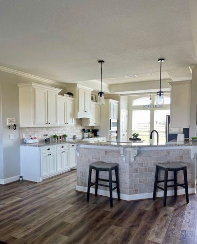 814 Angus Trl, Angleton TX 77515-9833 exterior