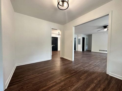 1379 Benteen Way, Atlanta GA  30315-3103 exterior