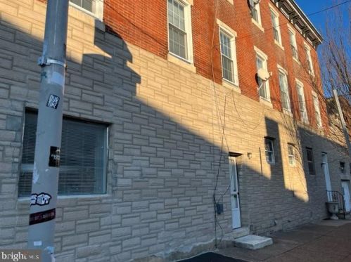 1449 8th St, Philadelphia PA  19122-3501 exterior