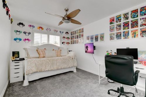 4307 Meadow Spring Way, Oceanside CA  92057-6536 exterior