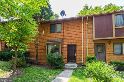 7492 Hickory Log Cir, Columbia MD  21045-5005 exterior