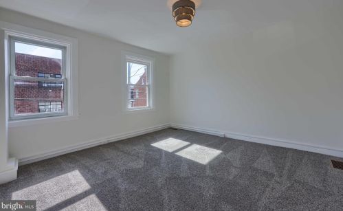 21 Mary St, Lancaster PA  17603-3424 exterior