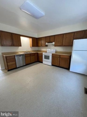 208 Rappahannock St, Remington VA  22734-9643 exterior