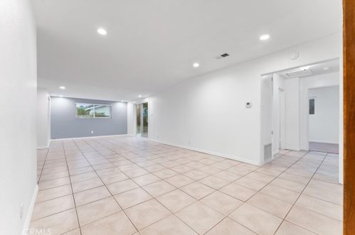 3146 Tyler Ave, Anaheim CA  92801-6038 exterior