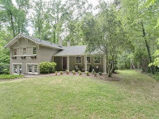 3918 Hope Valley Rd, Durham, NC 27707-5444