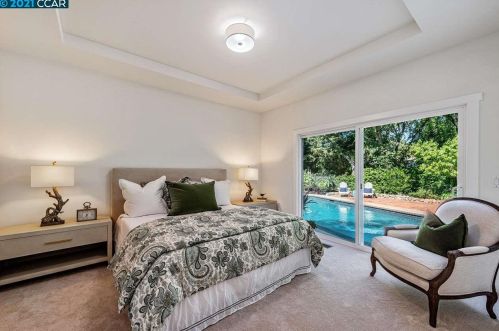 1790 Ruth Dr, Concord CA  94523-2942 exterior