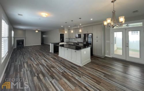 108 Vista Bella Way, Newnan, GA 30265-6013