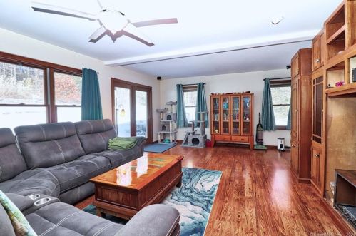 79 Brass Mill Dam Rd, Torrington CT  06790-2702 exterior