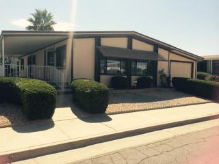 592 De Soto Dr, Hemet, CA 92543-2619