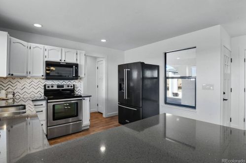 8750 Lariat Loop, Elizabeth CO 80107-9316 exterior