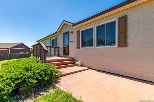 39446 Main St, Eaton, CO 80615-9546