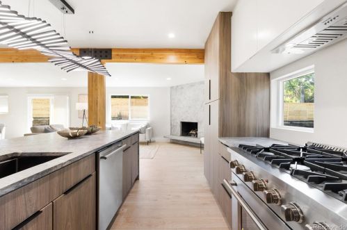 8464 66 Cir, Arvada CO  80007-7592 exterior