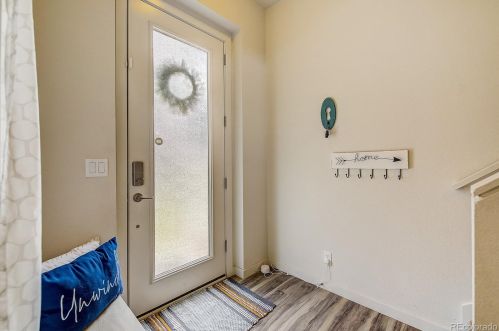 8849 55th Ave, Denver CO  80238 exterior