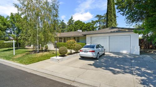 3108 Tuxford Ln, Modesto, CA 95350-1567