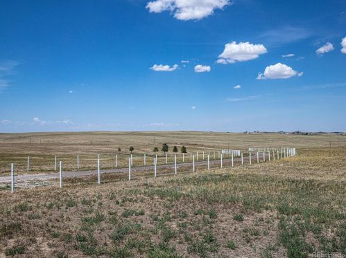 9784 Sun Country Dr, Elizabeth CO  80107-9348 exterior