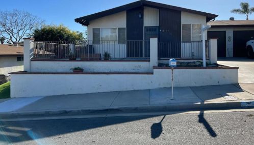3719 Balboa Dr, Oceanside, CA 92056-3947