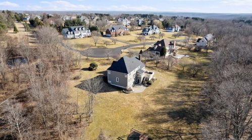119 Pheasant Xing, Glastonbury, CT 06033-2857