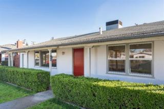 2113 5th St, Tivy Valley, CA 93657-2205