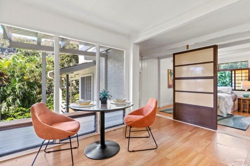 3430 Kaohinani Dr, Honolulu HI  96817-1022 exterior