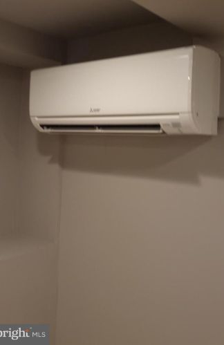 1940 23 St, Philadelphia PA 19145-2601 exterior