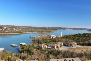 14-22 Treehouse Ln, Branson, MO 65616