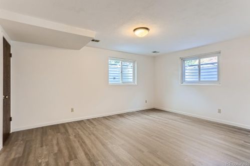 2566 Quintero Way, Aurora CO  80013-1558 exterior