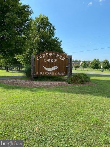 3069 Shepperton Ter, Silver Spring MD 20904-6704 exterior