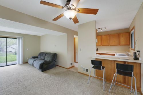 3235 Dodd Ln, Saint Paul MN 55121-2305 exterior