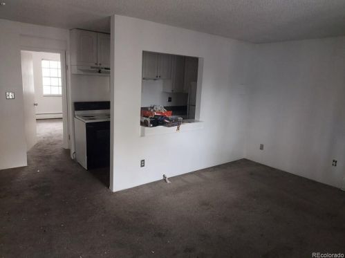 5995 Iliff Ave, Denver CO  80222-5723 exterior