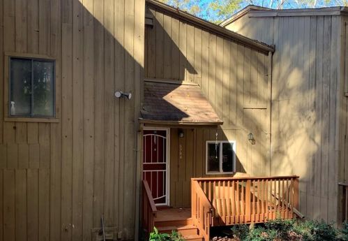 5784 Par Four Ct, Lithonia, GA 30038-1819