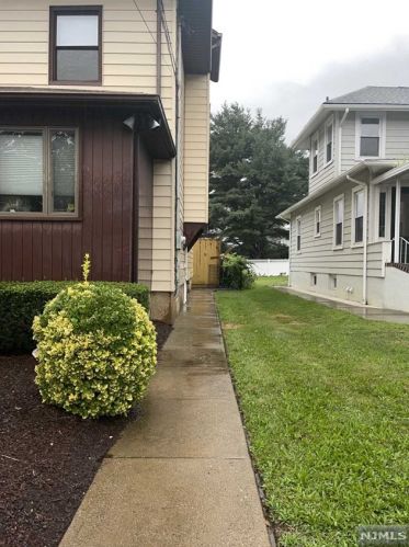 420 Lafayette Ave, Paterson NJ  07506-2520 exterior