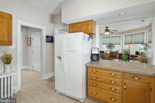 44 Linden Ave, Tavistock NJ 08033-2542 exterior