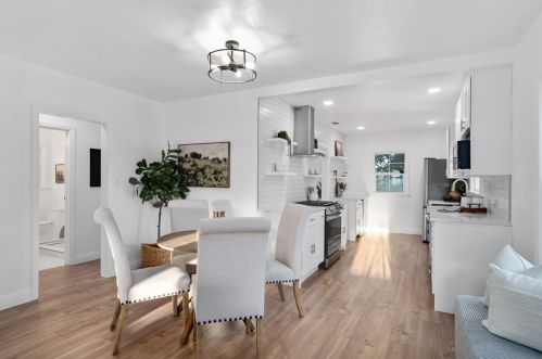 1120 Boynton St, Glendale CA  91205-2828 exterior