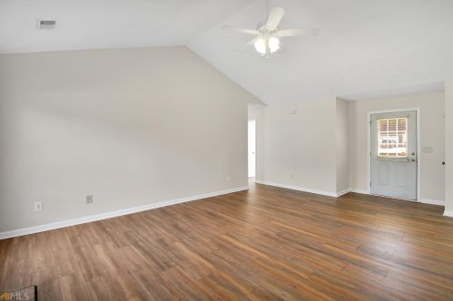 106 Meadow View Dr, Jackson GA  30233-2908 exterior