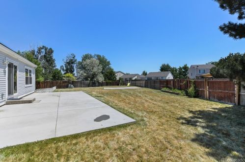 5032 Helena St, Denver CO  80239-5604 exterior