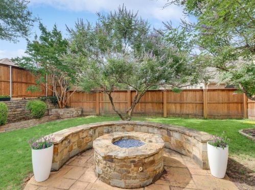 1600 Mdw Ave, Argyle TX 76226-6628 exterior