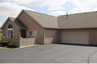 3994 Silvaner Dr, Columbus OH  43230-6418 exterior