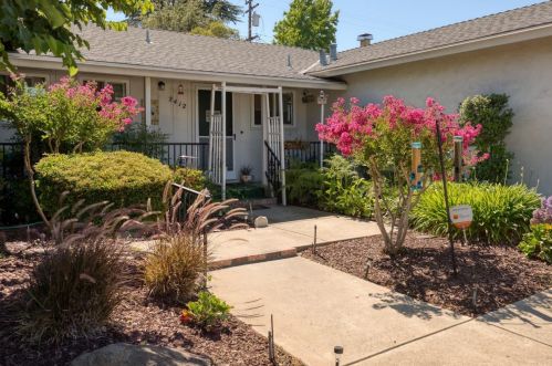 2412 Codding Dr, Modesto, CA 95350-3355