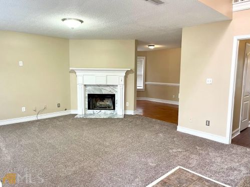 401 Leigh Ct, Stockbridge GA  30281-7502 exterior