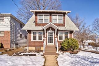 12 New St, Cranford, NJ 07016-2645