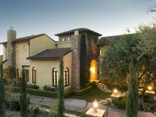 3330 Cordova Dr, Calabasas, CA 91302-3033