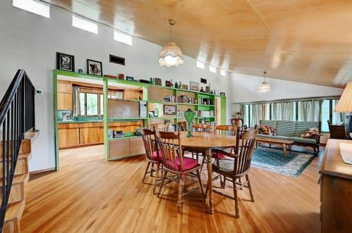 1804 Alta Vis Ave, Austin TX  78704-5226 exterior
